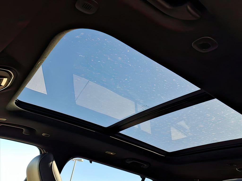 new 2025 Jeep Grand Cherokee L car, priced at $47,497