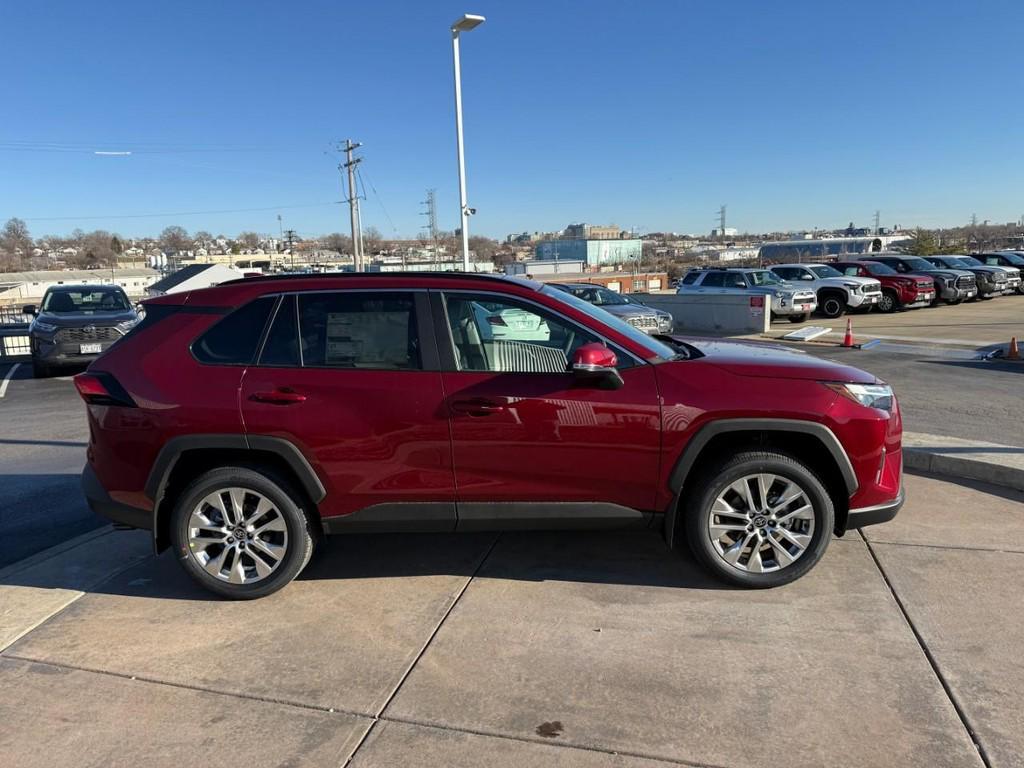 new 2025 Toyota RAV4 car