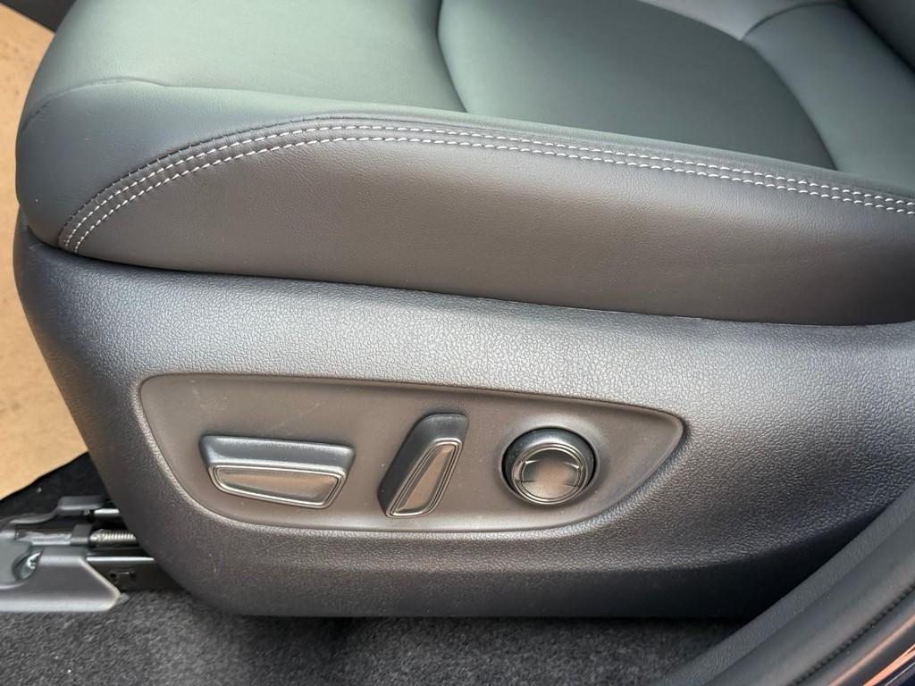 new 2025 Toyota RAV4 car