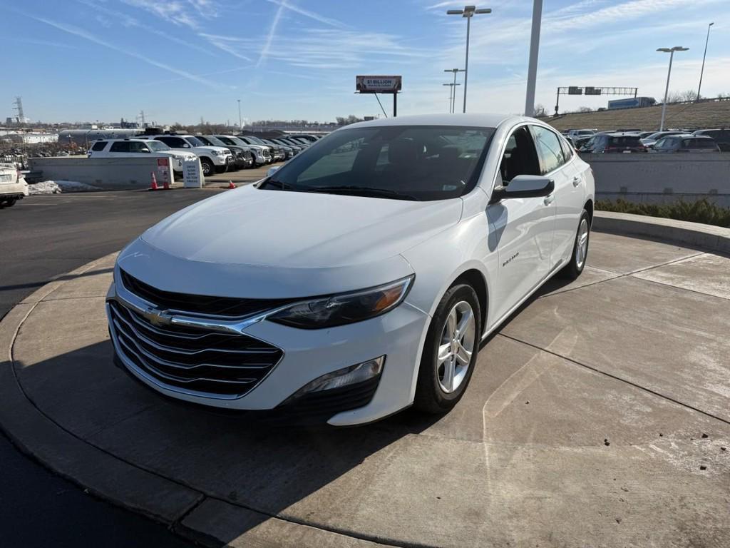 used 2023 Chevrolet Malibu car, priced at $15,998