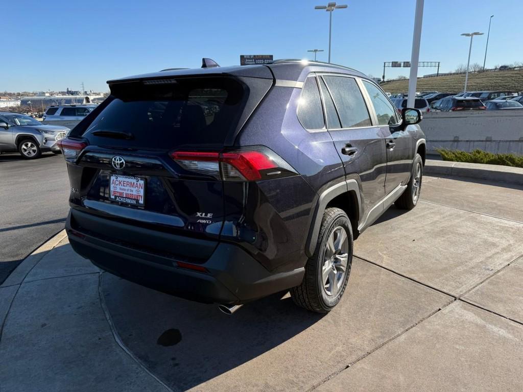 new 2025 Toyota RAV4 car