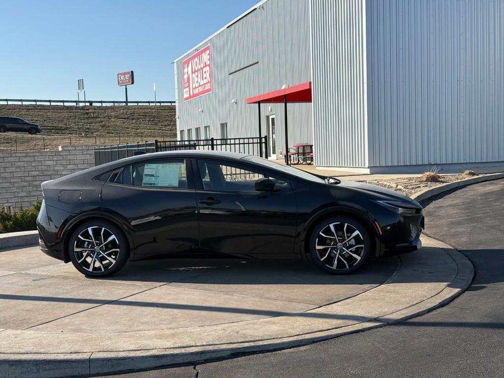 new 2026 Toyota Prius Plug-In Hybrid car, priced at $44,559