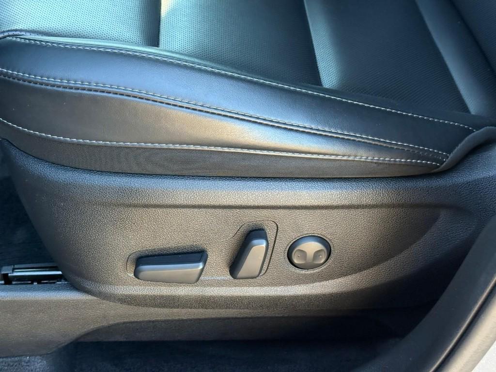 used 2025 Kia Telluride car, priced at $35,998