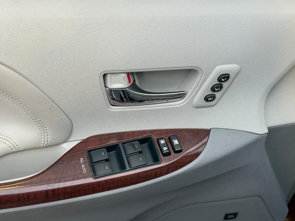 used 2014 Toyota Sienna car, priced at $13,489