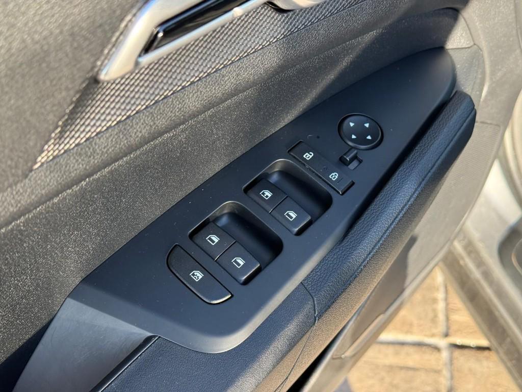 used 2024 Kia Sportage car, priced at $23,489