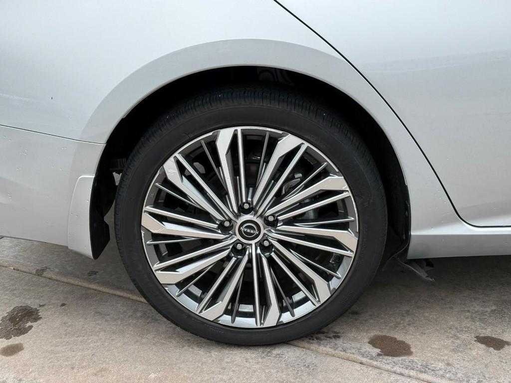 used 2023 Nissan Altima car, priced at $24,489