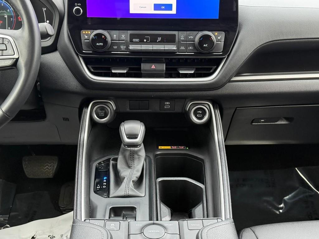 used 2024 Toyota Grand Highlander car, priced at $44,998