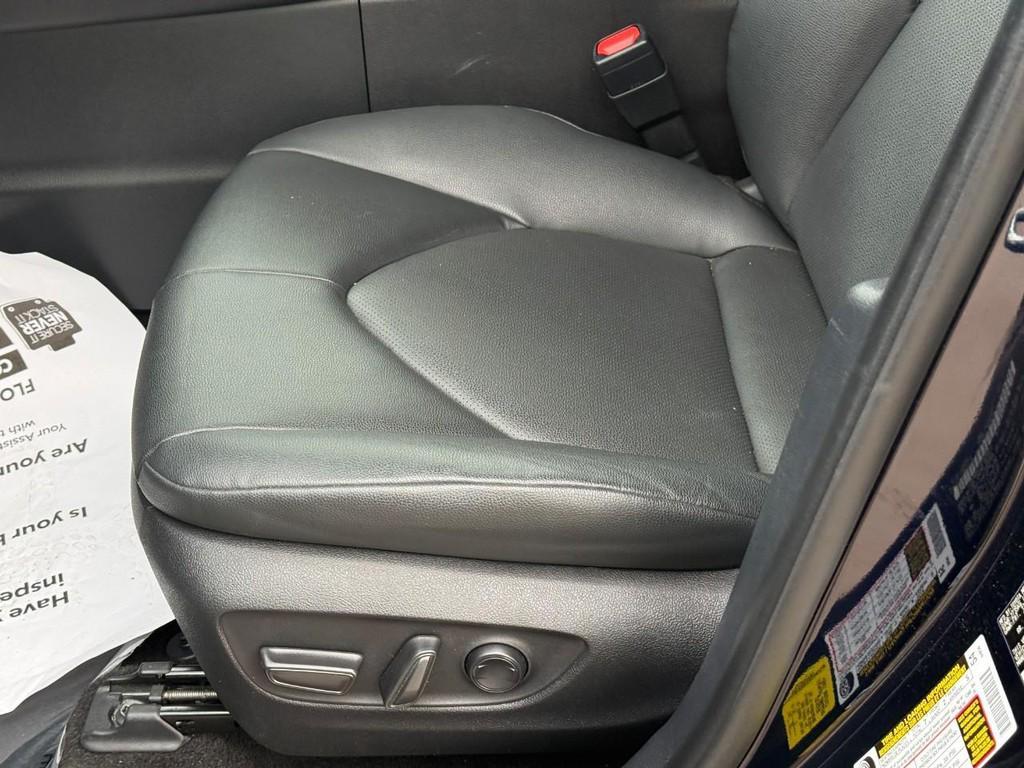 used 2024 Toyota Grand Highlander car, priced at $44,998