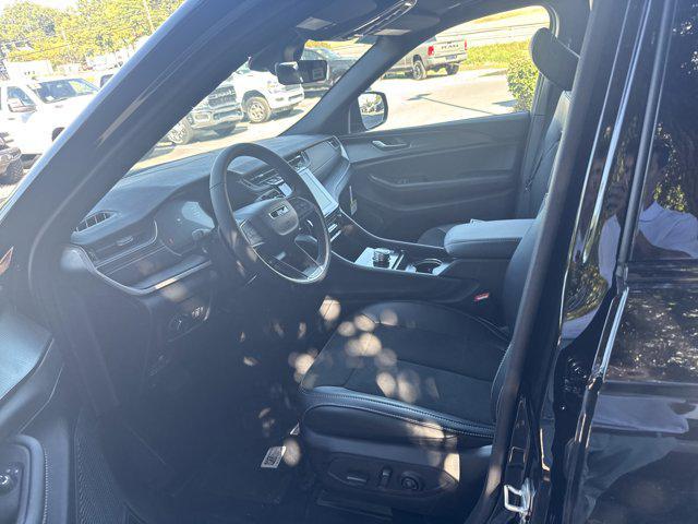 new 2025 Jeep Grand Cherokee L car, priced at $44,875