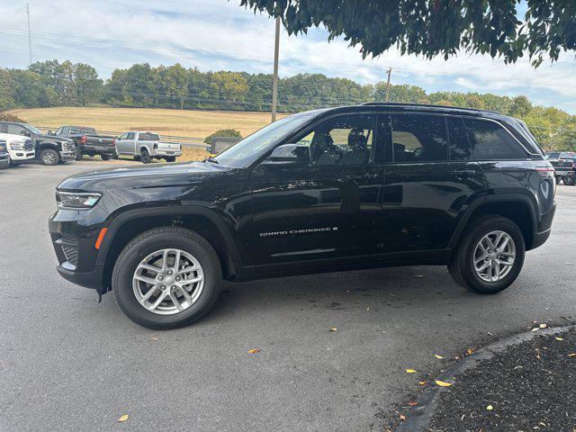 new 2025 Jeep Grand Cherokee car, priced at $39,670