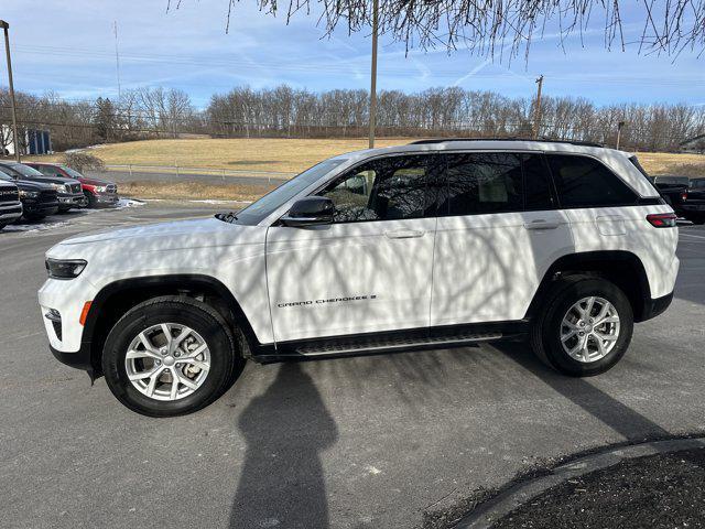 used 2023 Jeep Grand Cherokee car, priced at $32,000