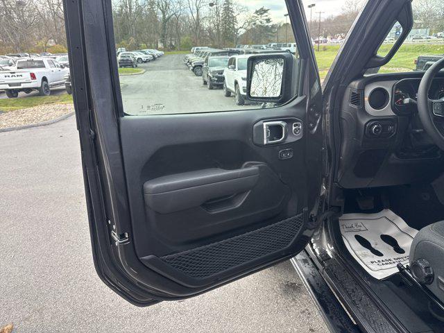 new 2026 Jeep Wrangler car, priced at $51,440