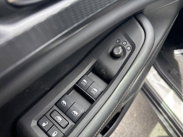 new 2025 Jeep Grand Cherokee L car, priced at $43,870