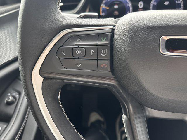 new 2025 Jeep Grand Cherokee car, priced at $39,120