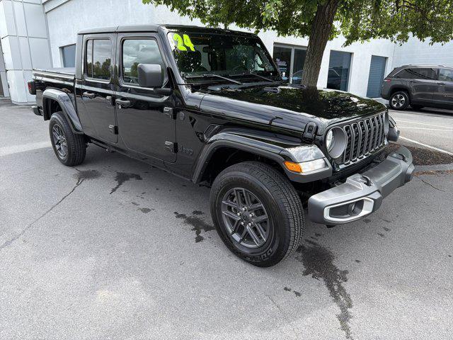 used 2024 Jeep Gladiator car, priced at $34,000
