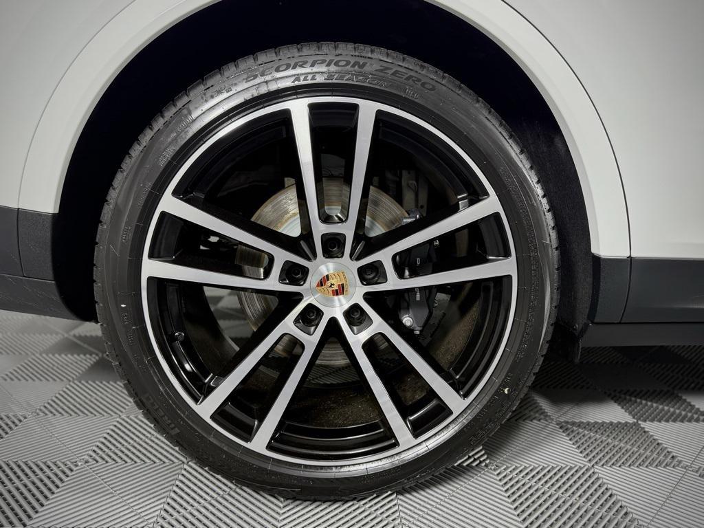 new 2026 Porsche Cayenne car, priced at $111,180