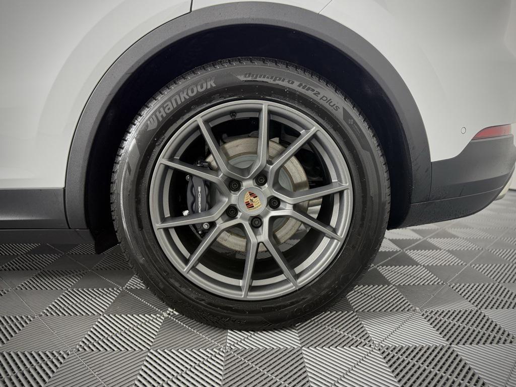 new 2026 Porsche Cayenne car, priced at $129,980