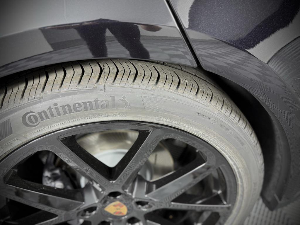 new 2025 Porsche Panamera car, priced at $143,665