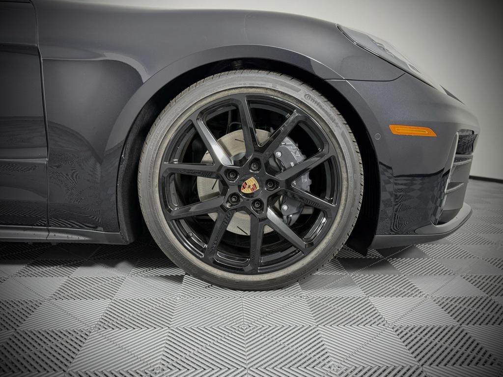 new 2025 Porsche Panamera car, priced at $143,665