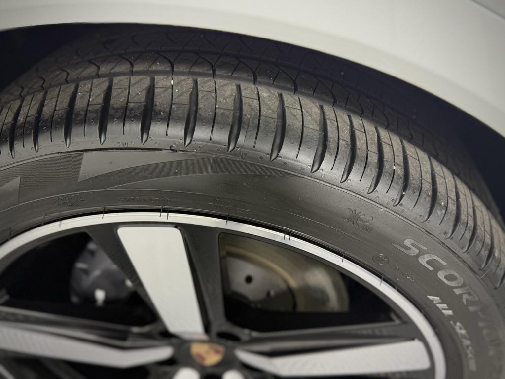 new 2026 Porsche Cayenne car, priced at $115,590