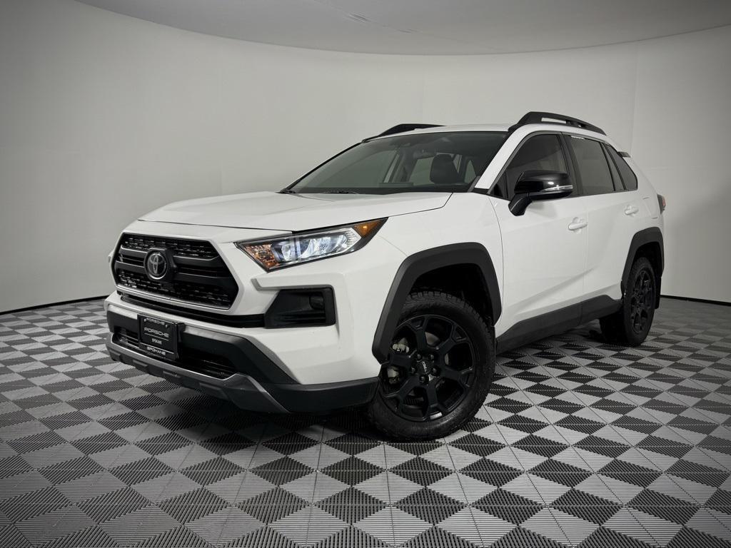 used 2020 Toyota RAV4 car, priced at $31,995