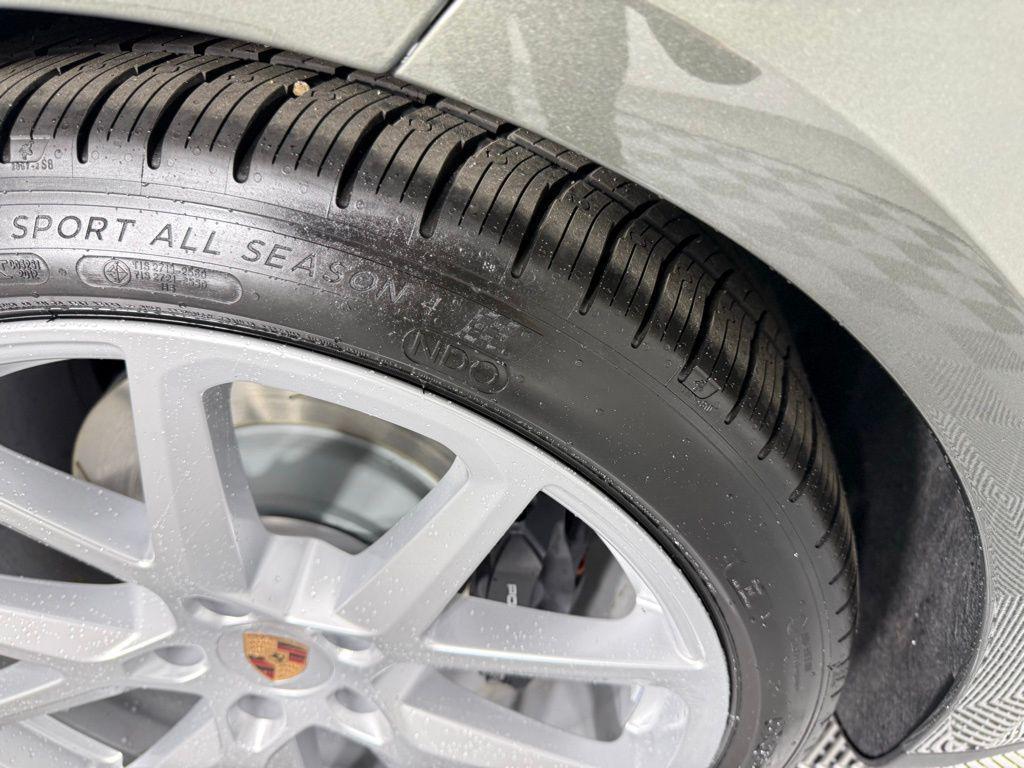 new 2026 Porsche Panamera car, priced at $152,540