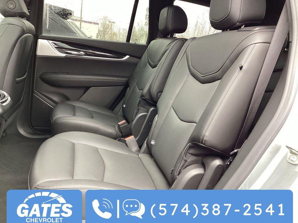 used 2025 Cadillac XT6 car, priced at $41,709