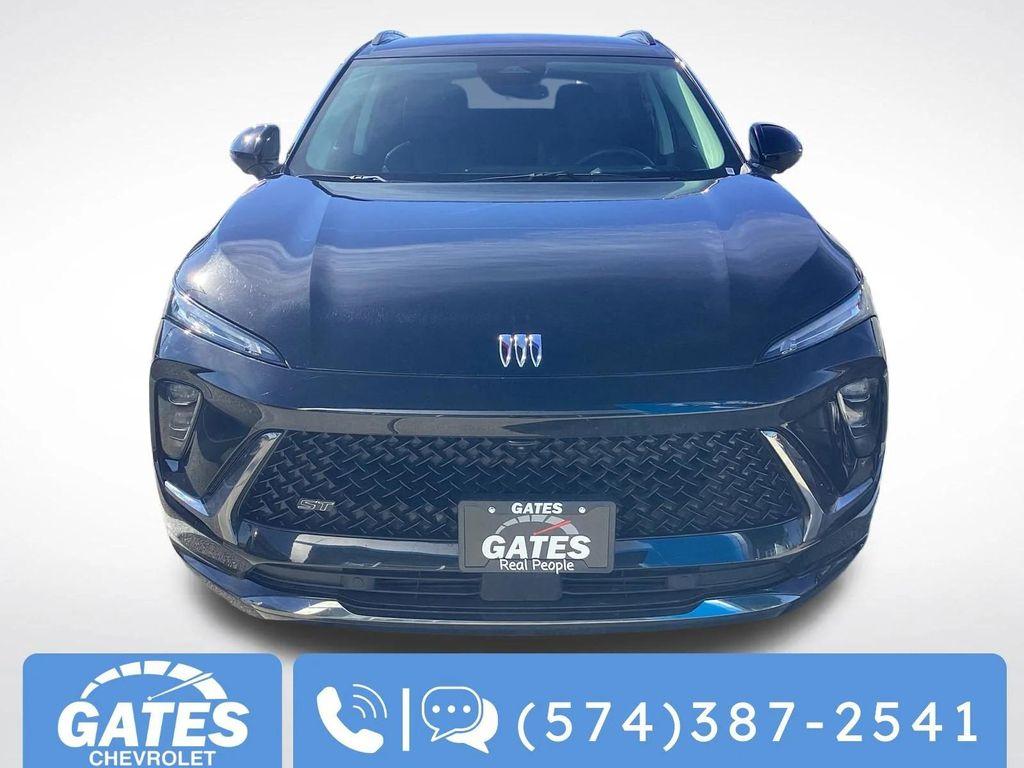 used 2025 Buick Envision car, priced at $31,410