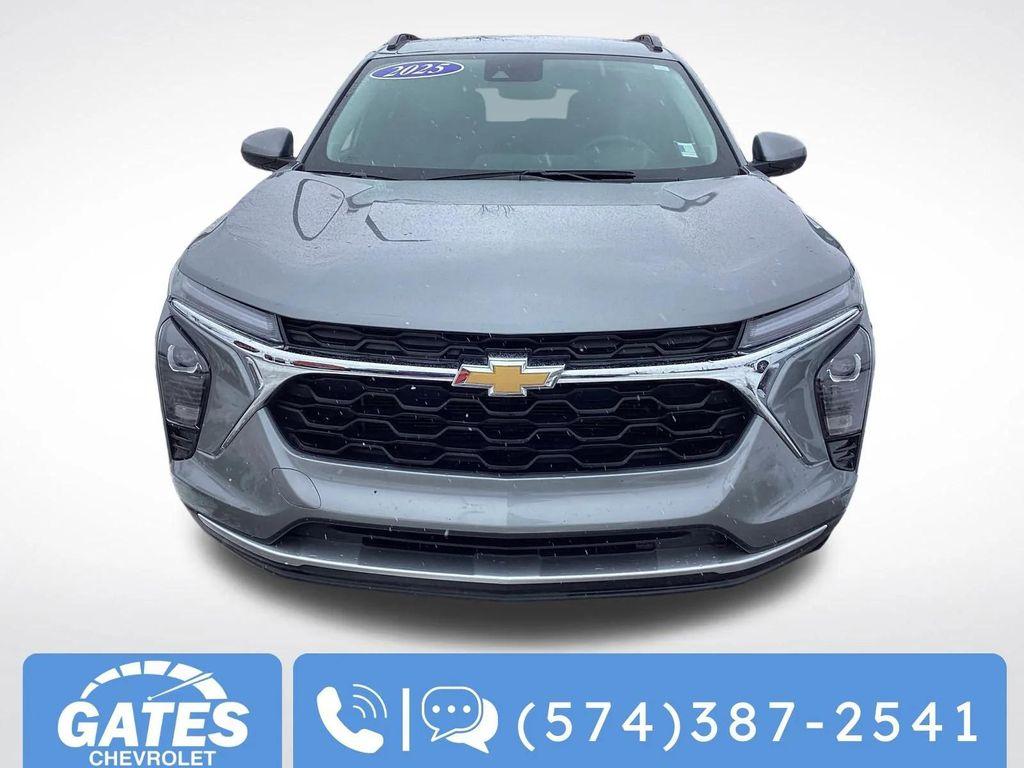 used 2025 Chevrolet Trax car, priced at $21,329