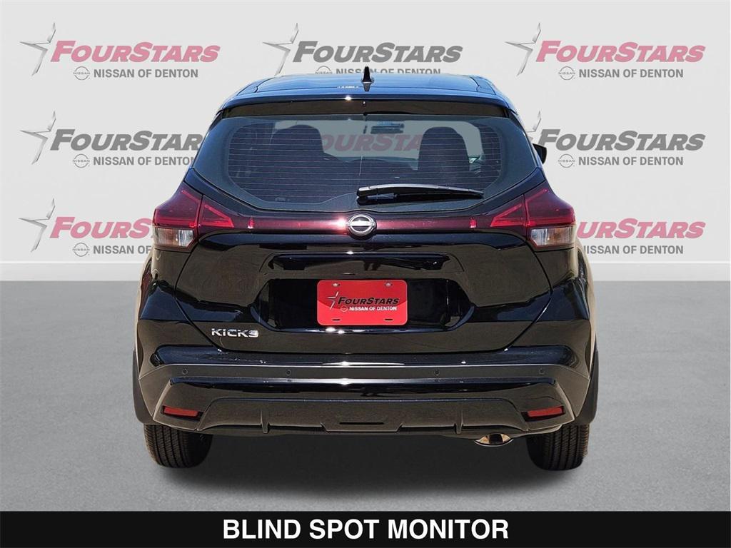 new 2025 Nissan Kicks car, priced at $22,626