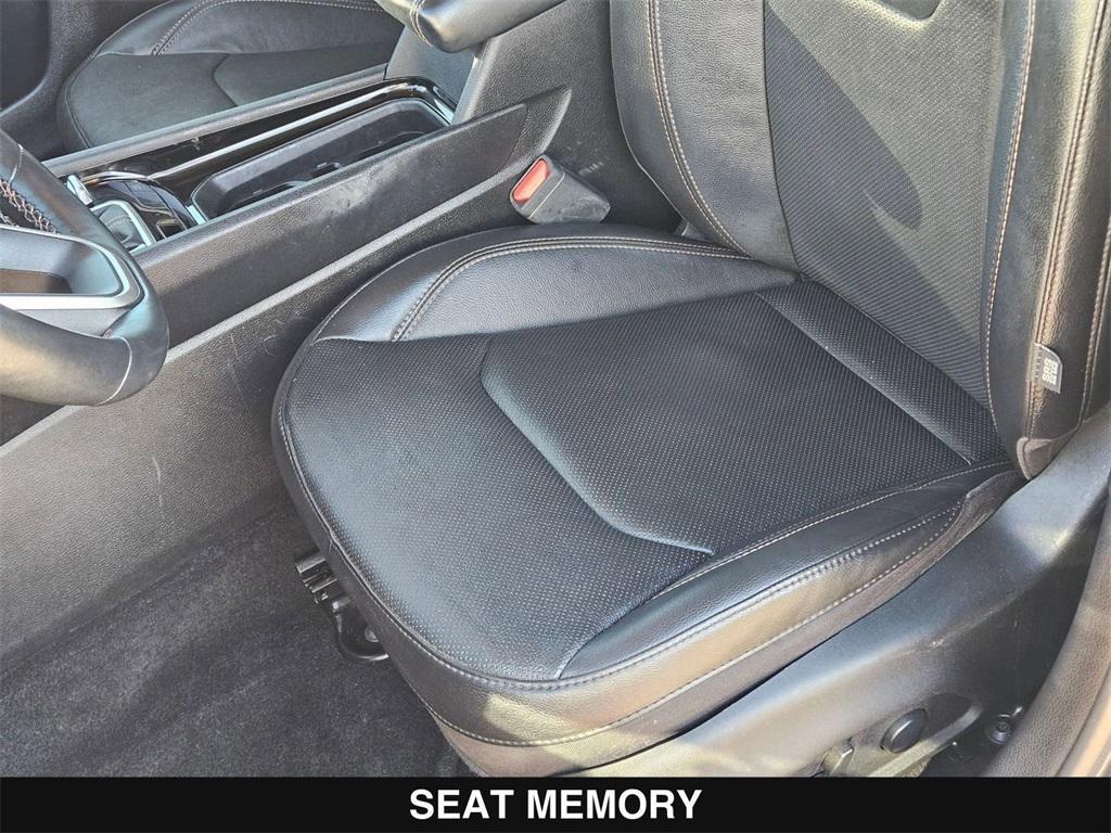 used 2022 Jeep Compass car, priced at $20,495