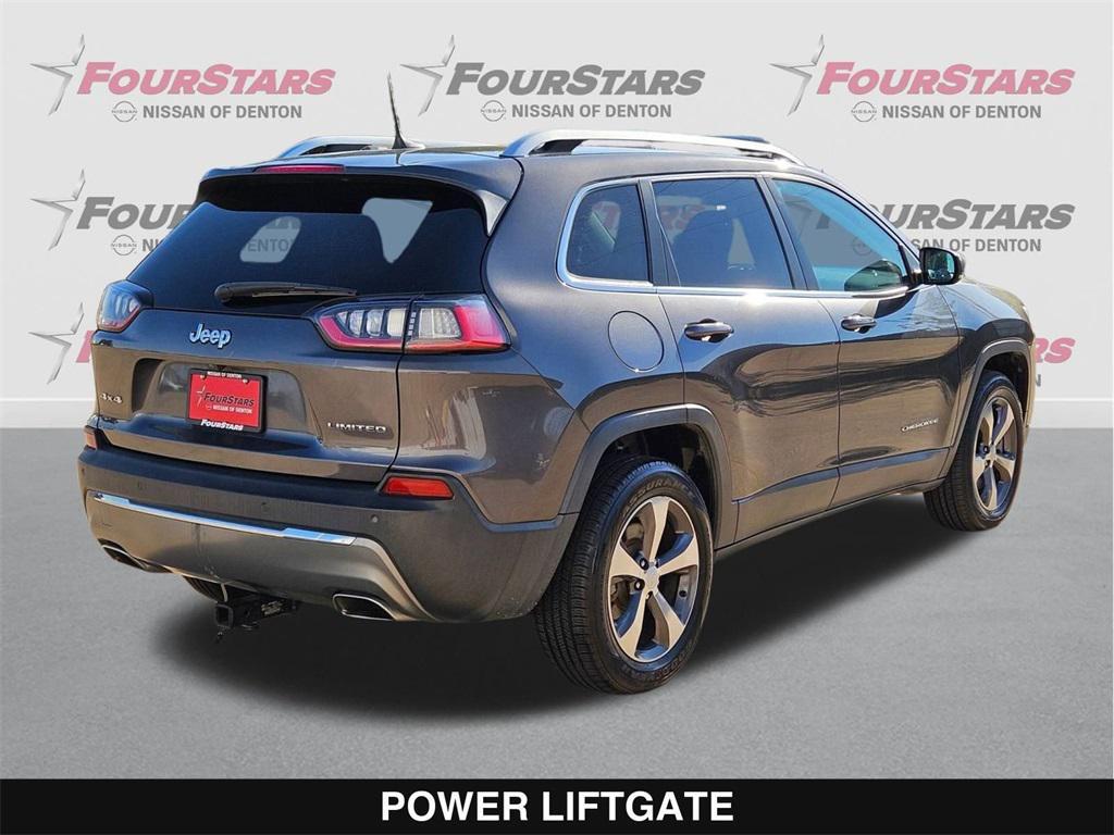 used 2020 Jeep Cherokee car, priced at $18,113