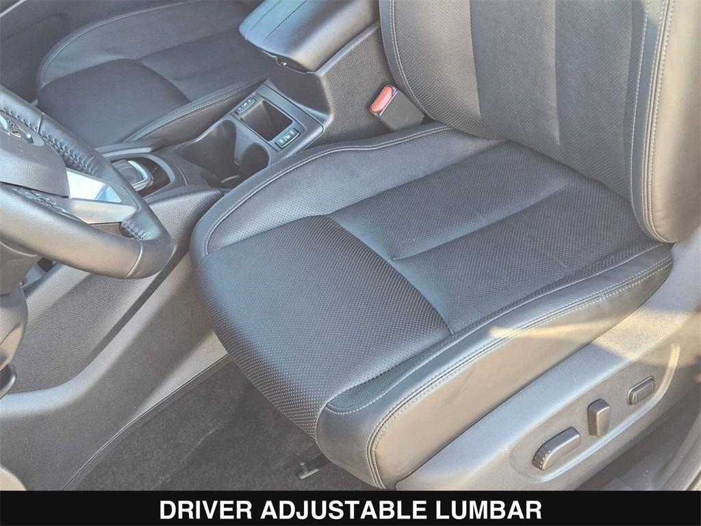 used 2022 Nissan Rogue Sport car, priced at $22,602