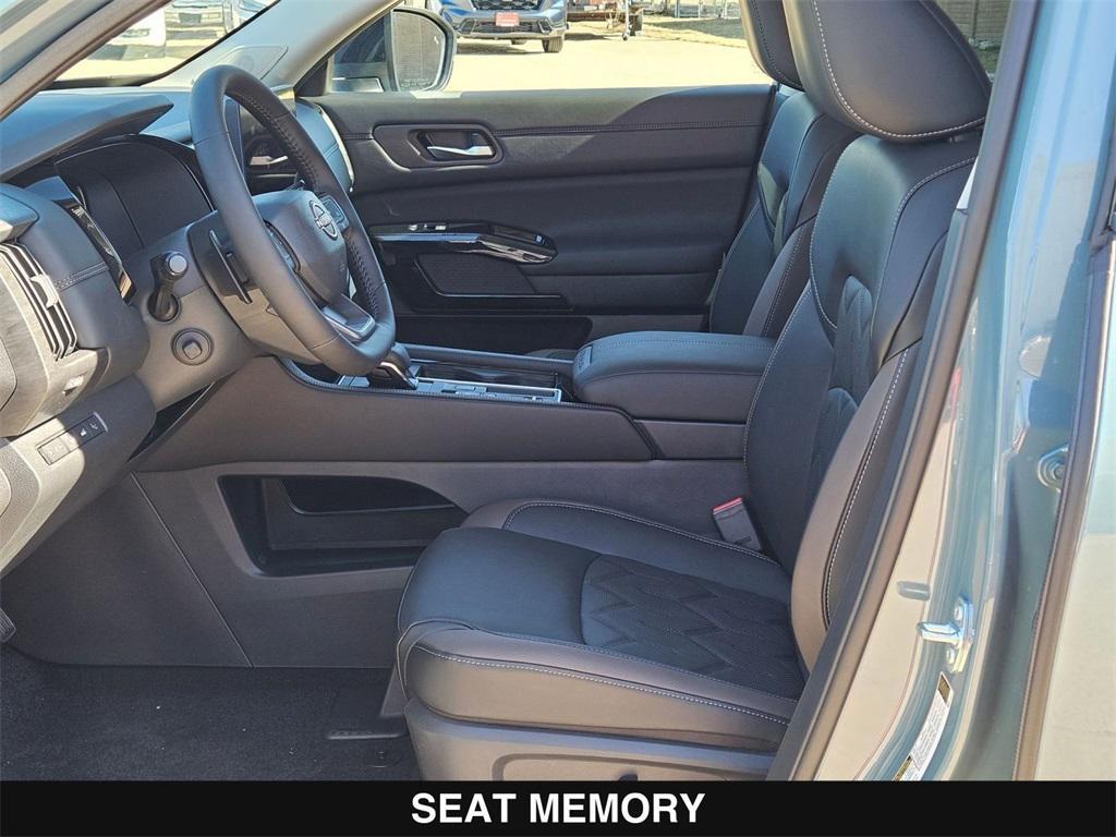 new 2026 Nissan Pathfinder car, priced at $49,942