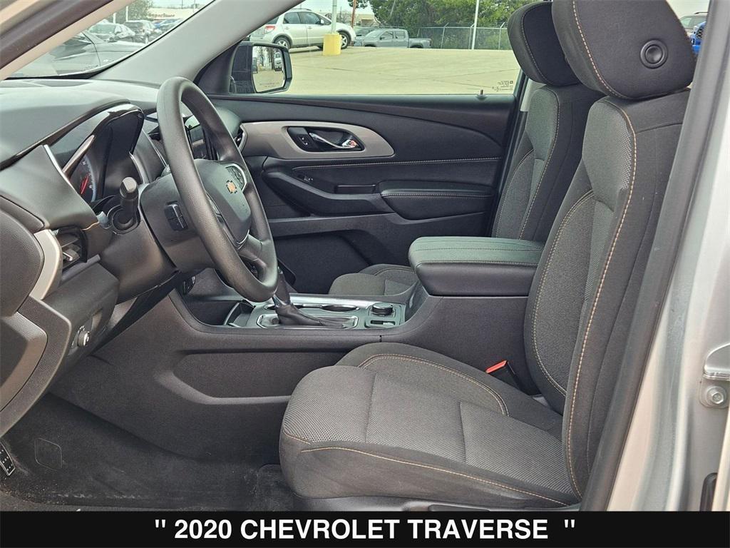 used 2020 Chevrolet Traverse car, priced at $18,871