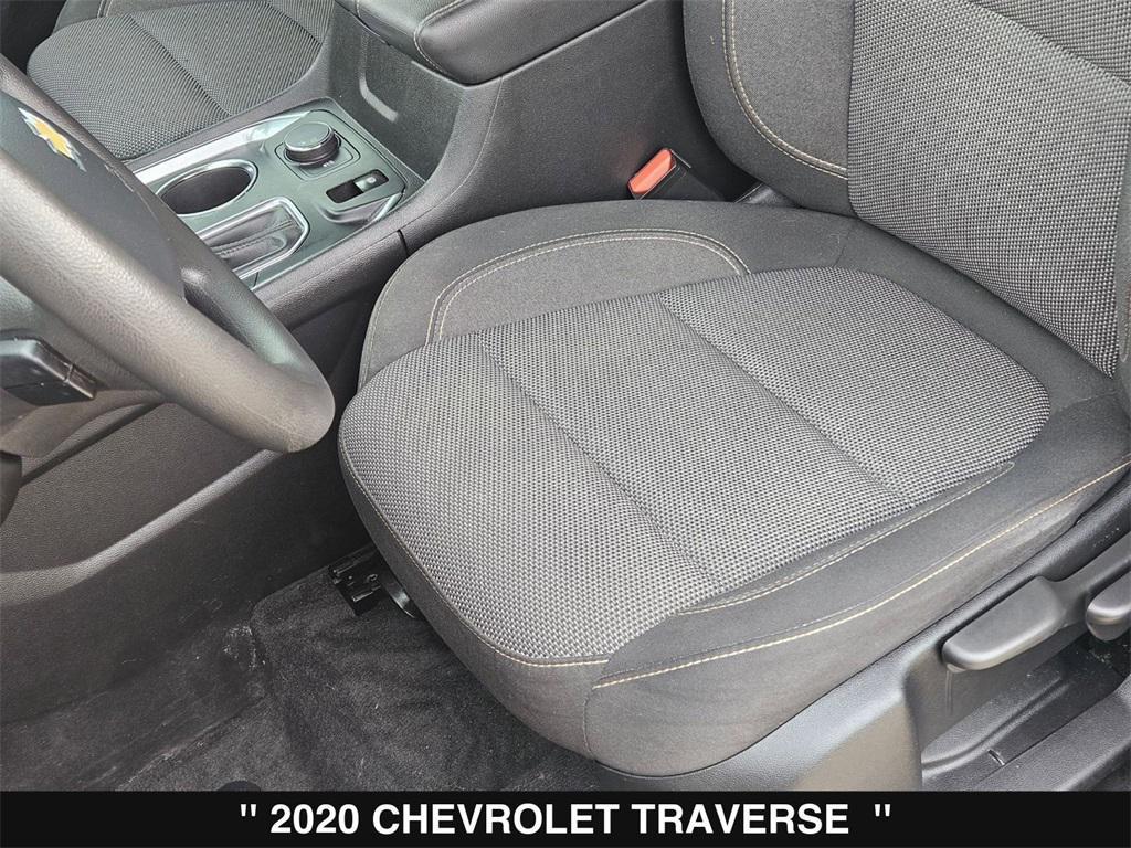used 2020 Chevrolet Traverse car, priced at $18,871