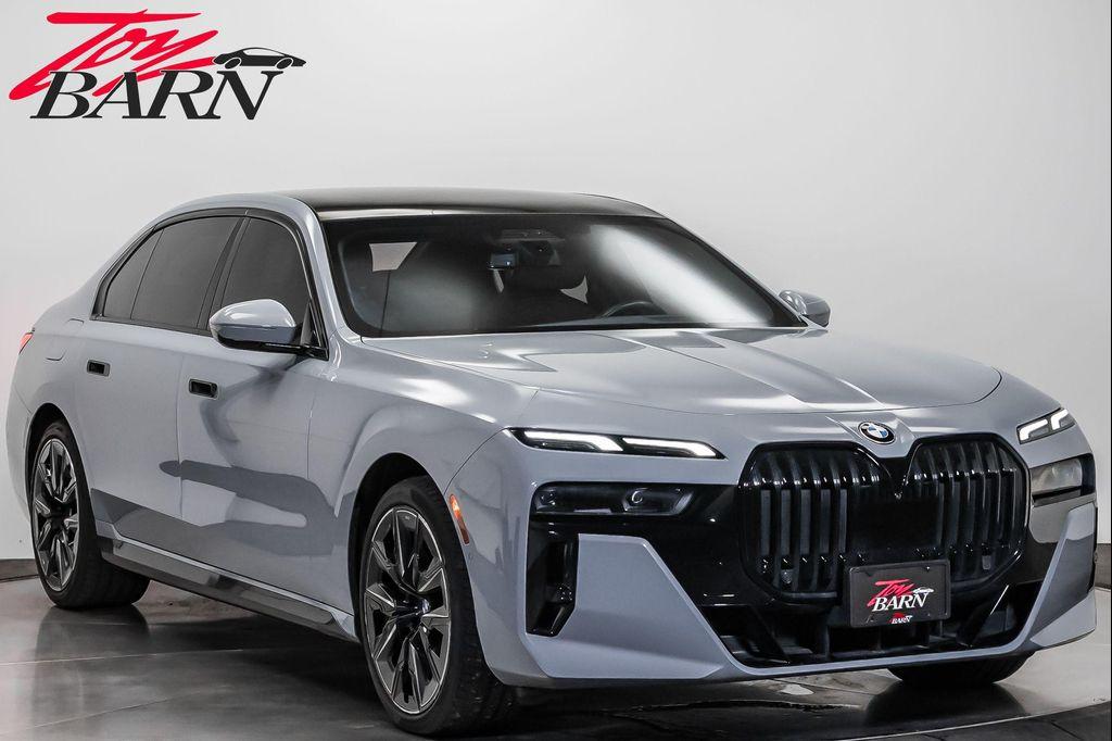 used 2023 BMW 760 car, priced at $76,900