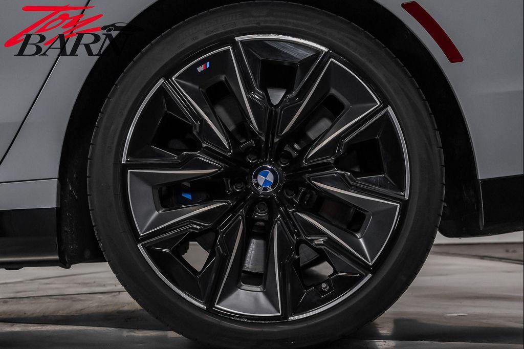 used 2023 BMW 760 car, priced at $76,900