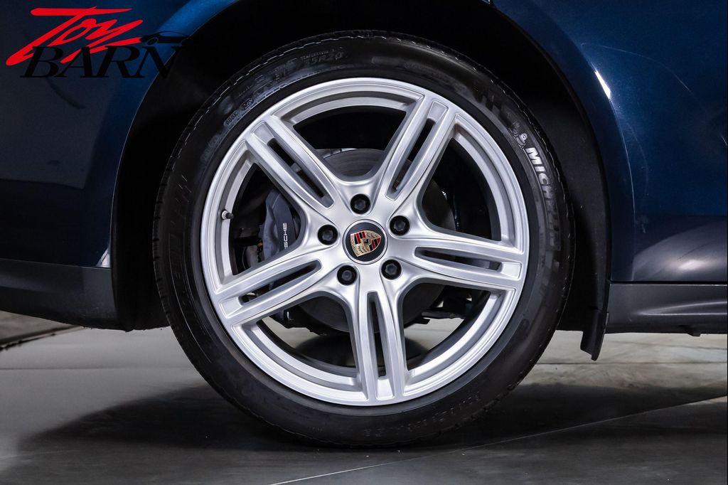 used 2022 Porsche Panamera car, priced at $75,334