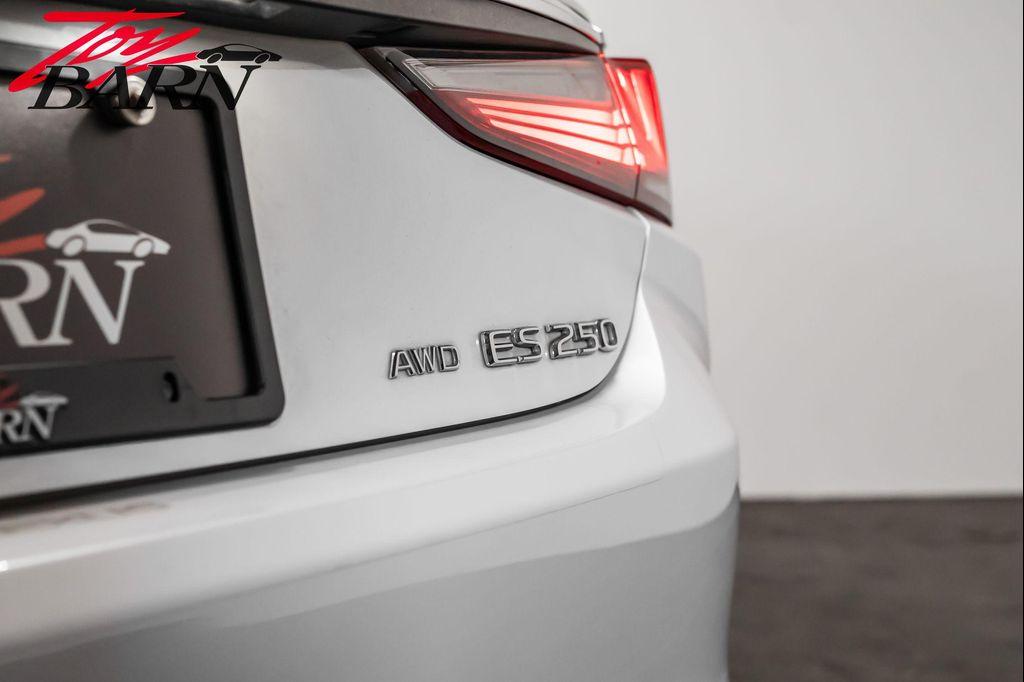 used 2021 Lexus ES 250 car, priced at $28,690