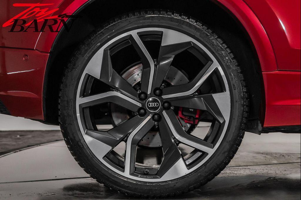 used 2022 Audi RS Q8 car, priced at $84,690