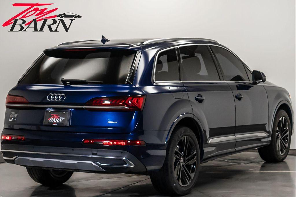 used 2023 Audi Q7 car, priced at $39,990
