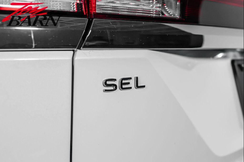 used 2024 Volkswagen Atlas car, priced at $37,750