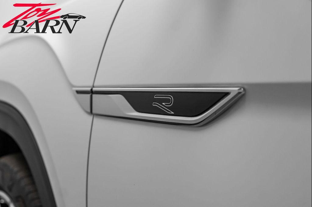 used 2024 Volkswagen Atlas car, priced at $37,750