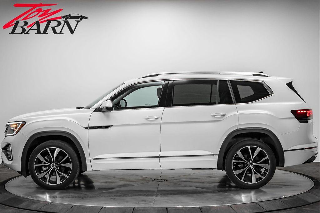 used 2024 Volkswagen Atlas car, priced at $37,750