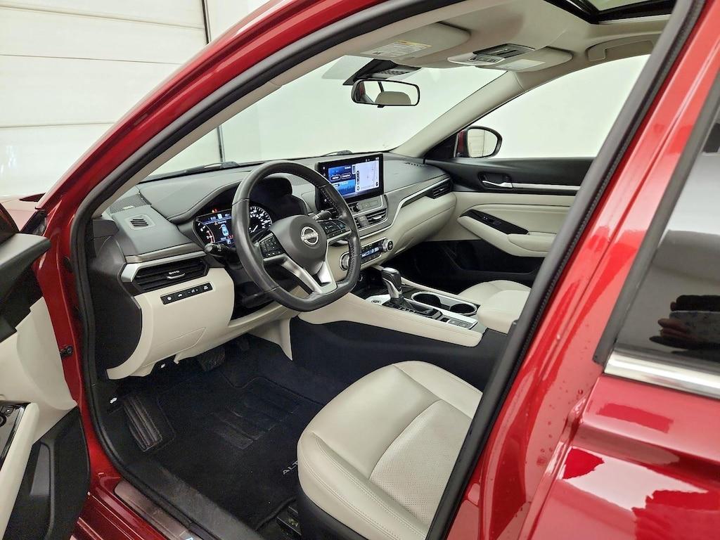 used 2023 Nissan Altima car, priced at $24,998