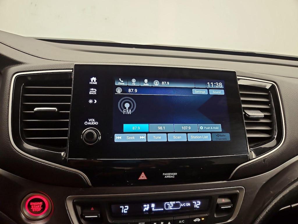 used 2022 Honda Pilot car, priced at $30,998