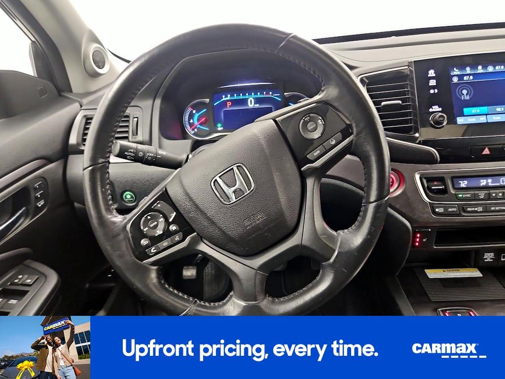 used 2022 Honda Pilot car, priced at $30,998