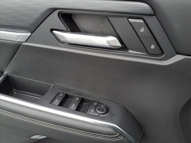 used 2025 GMC Acadia car, priced at $33,552