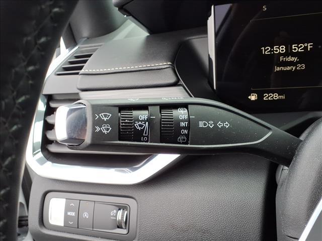 used 2025 GMC Acadia car, priced at $33,552